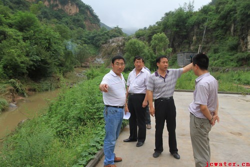 加強(qiáng)防汛督查，確保安全度汛