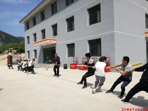 市水務(wù)公司開展慶“五一、五四”文體活動(dòng)